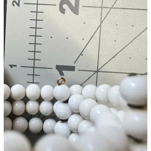 Vintage Japanese porcelain white milk glass beads beaded wrap cuff bracelet - Picture 11 of 12